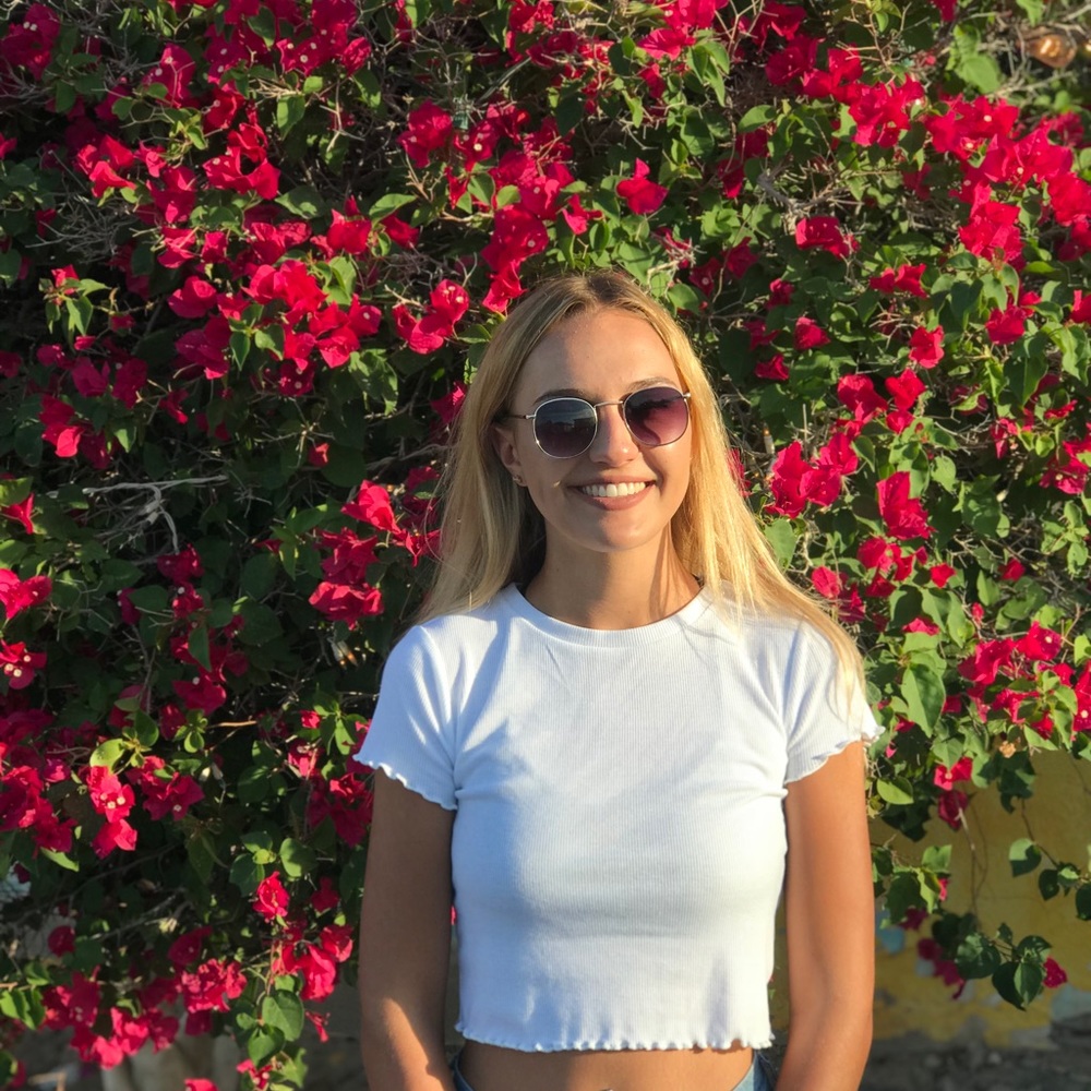 Meet your Posher, Ashley